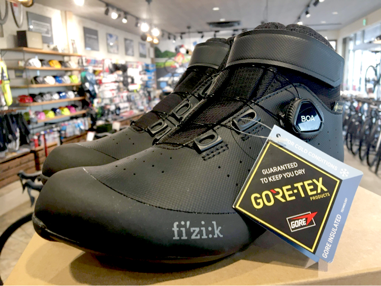 【この冬注目アイテム！】Fizik R5 ARTICA GTX 真冬用ブーツの決定版！　※限定5名様のお得な御予約受付中